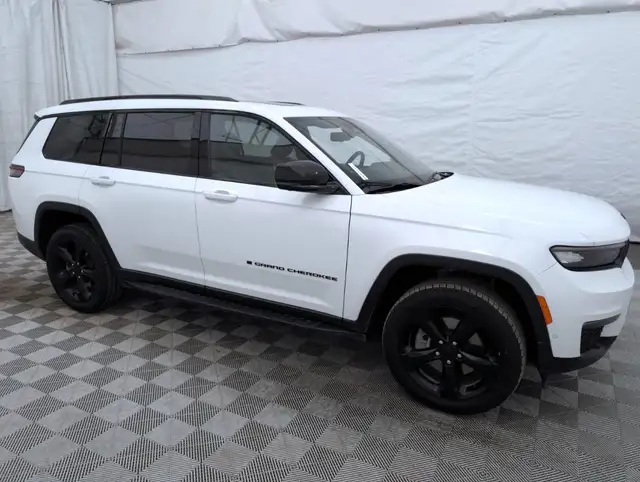 2024 Jeep Grand Cherokee L - Photo 3