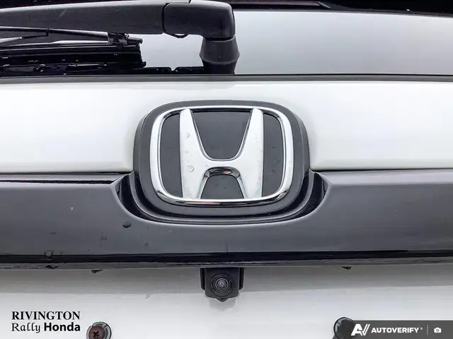2020 Honda Passport Touring AWD - Photo 18