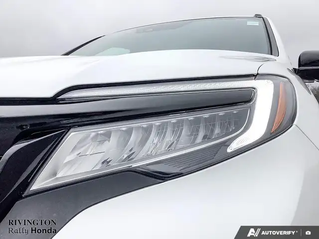2020 Honda Passport Touring AWD - Photo 19