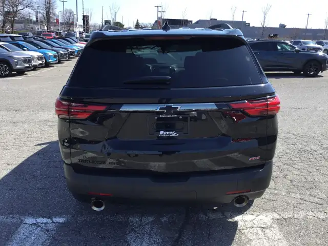 2022 Chevrolet Traverse - Photo 4