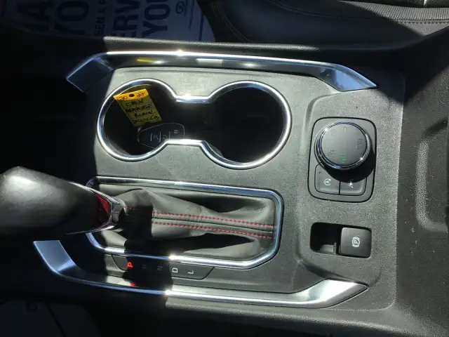 2022 Chevrolet Traverse - Photo 14