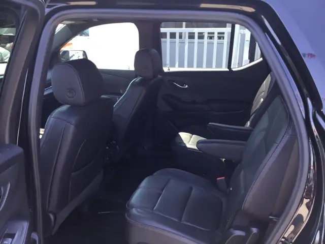 2022 Chevrolet Traverse - Photo 16