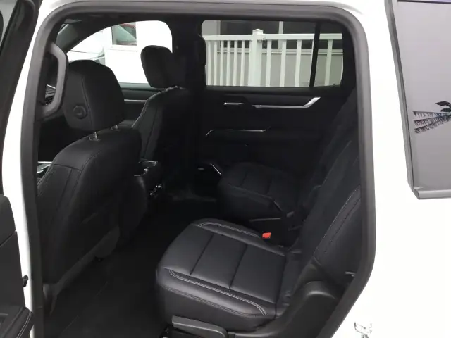 2026 GMC Acadia - Photo 16