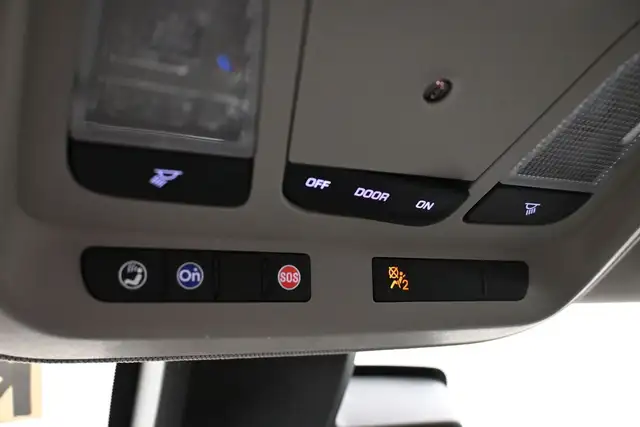 2016 Chevrolet Impala 2LT Call 902-466-9550 Leather, heated seat - Photo 17