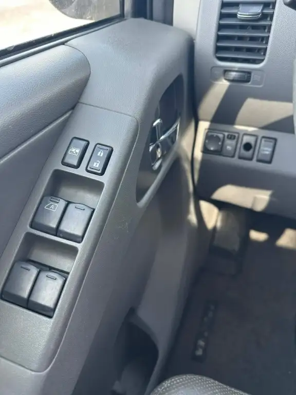 2008 Nissan Frontier 4x4 / financement Maison disponible - Photo 11