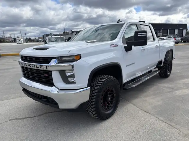 2023 Chevrolet Silverado 2500HD Duramax , Z71 - Photo 3