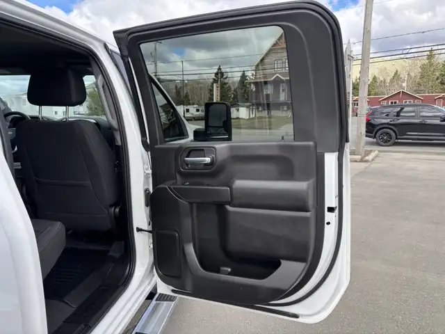 2023 Chevrolet Silverado 2500HD Duramax , Z71 - Photo 17