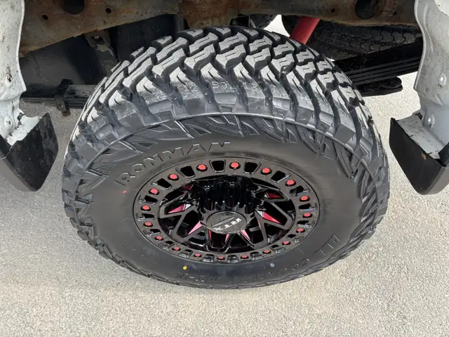 2023 Chevrolet Silverado 2500HD Duramax , Z71 - Photo 19