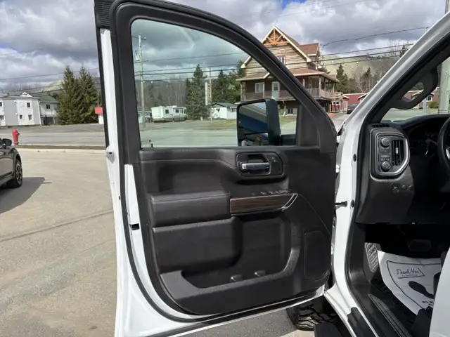 2023 Chevrolet Silverado 2500HD Duramax , Z71 - Photo 23