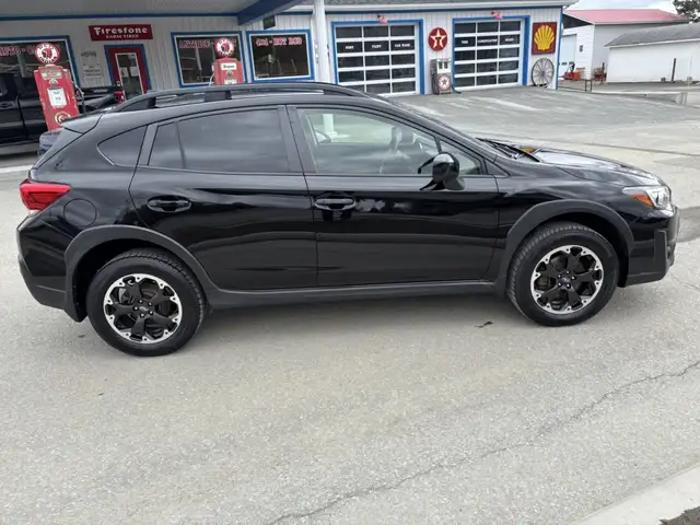 2021 Subaru Crosstrek Touring - Photo 2