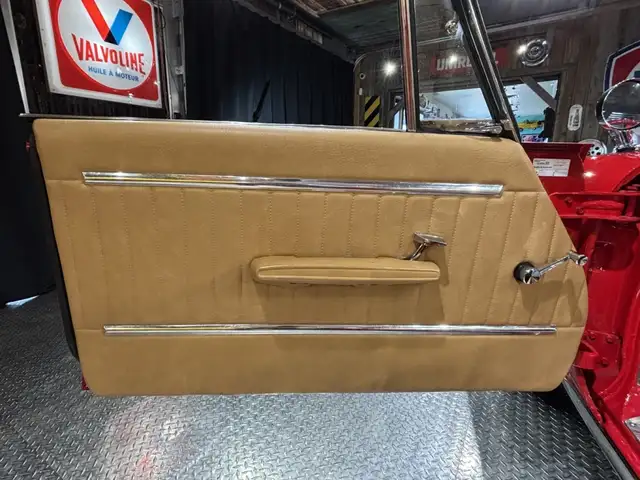 1962 Chrysler 300 Convertible - Photo 13