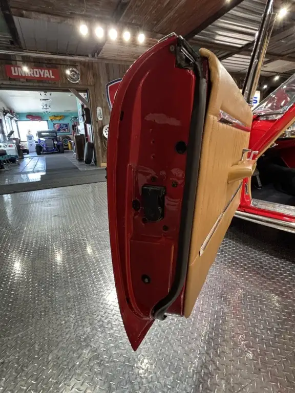 1962 Chrysler 300 Convertible - Photo 14