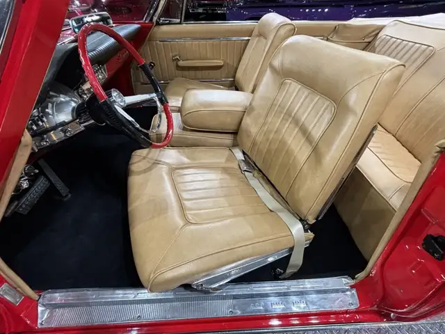 1962 Chrysler 300 Convertible - Photo 19