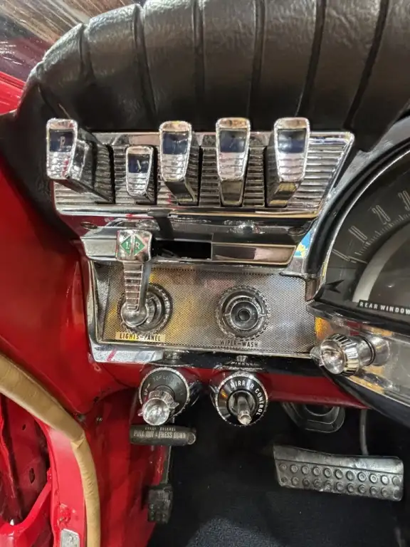 1962 Chrysler 300 Convertible - Photo 22