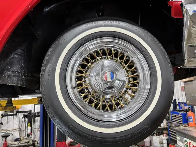 1962 Chrysler 300 Convertible - Photo 114