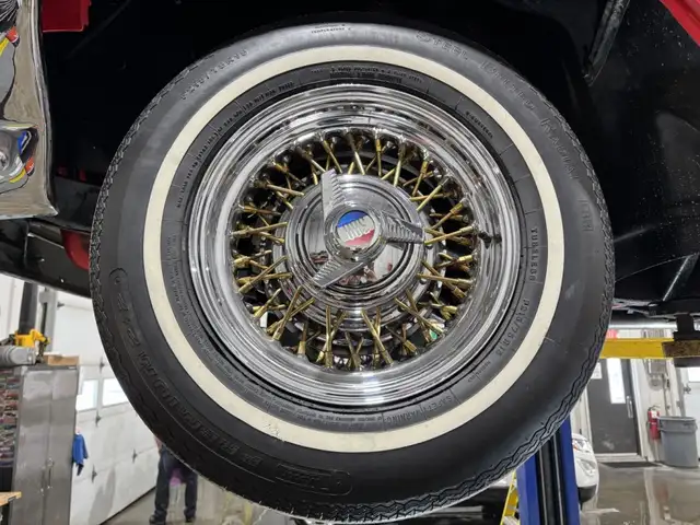 1962 Chrysler 300 Convertible - Photo 118