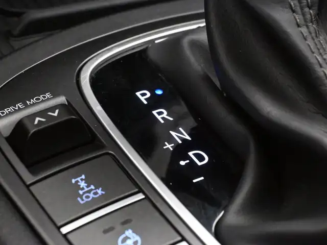 2025 Hyundai Kona PREFERRED HEATED SEATS, HEATED STEERING WHEEL, - Photo 9