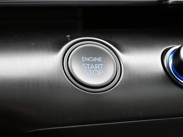 2025 Hyundai Kona PREFERRED HEATED SEATS, HEATED STEERING WHEEL, - Photo 16