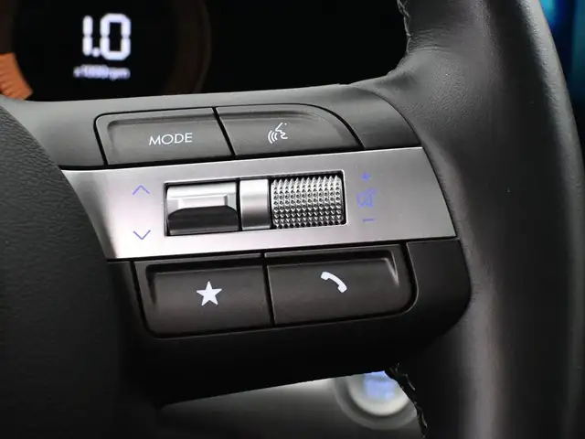 2025 Hyundai Kona PREFERRED HEATED SEATS, HEATED STEERING WHEEL, - Photo 18