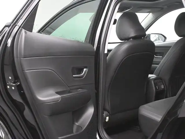 2025 Hyundai Kona PREFERRED HEATED SEATS, HEATED STEERING WHEEL, - Photo 21