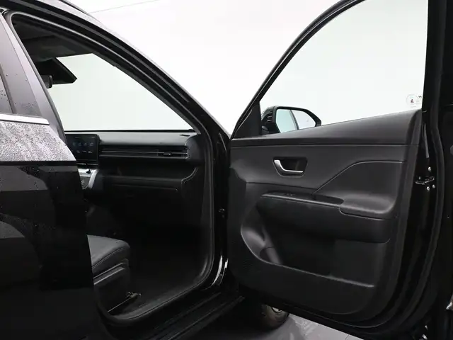 2025 Hyundai Kona PREFERRED HEATED SEATS, HEATED STEERING WHEEL, - Photo 30