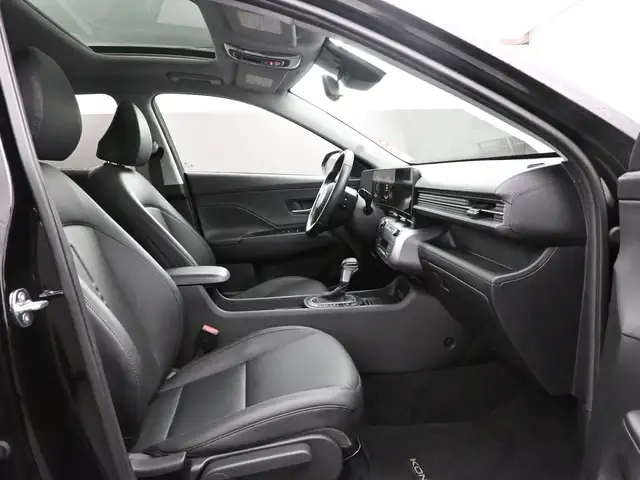 2025 Hyundai Kona PREFERRED HEATED SEATS, HEATED STEERING WHEEL, - Photo 31