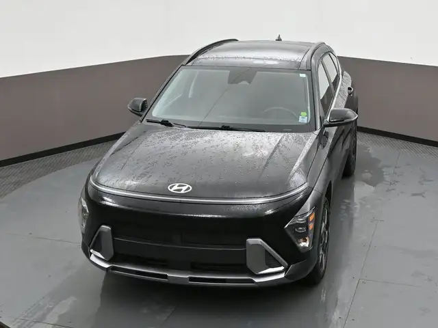 2025 Hyundai Kona PREFERRED HEATED SEATS, HEATED STEERING WHEEL, - Photo 38