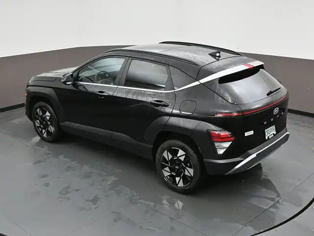 2025 Hyundai Kona PREFERRED HEATED SEATS, HEATED STEERING WHEEL, - Photo 41