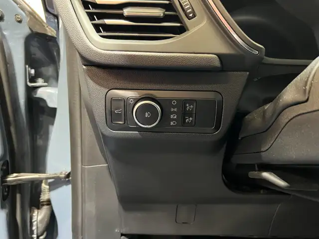 2025 Ford Escape - Photo 12