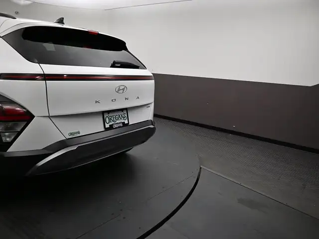 2025 Hyundai Kona PREFERRED TREND HEATED SEATS, HEATED STEERING - Photo 19