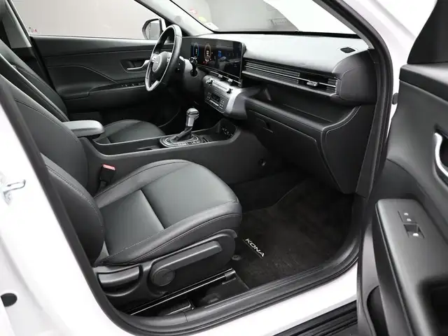 2025 Hyundai Kona PREFERRED TREND HEATED SEATS, HEATED STEERING - Photo 28