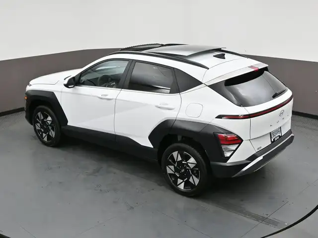 2025 Hyundai Kona PREFERRED TREND HEATED SEATS, HEATED STEERING - Photo 47