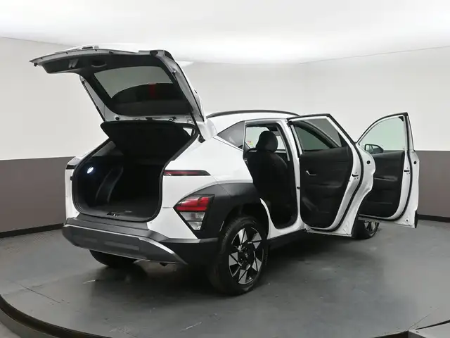 2025 Hyundai Kona PREFERRED TREND HEATED SEATS, HEATED STEERING - Photo 58