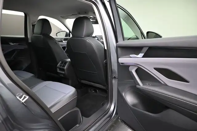 2026 Volkswagen Tiguan Comfortline REMOTE START CRUISE CONTROL B - Photo 21