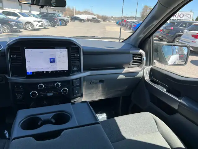 2025 Ford F-150 - Photo 27