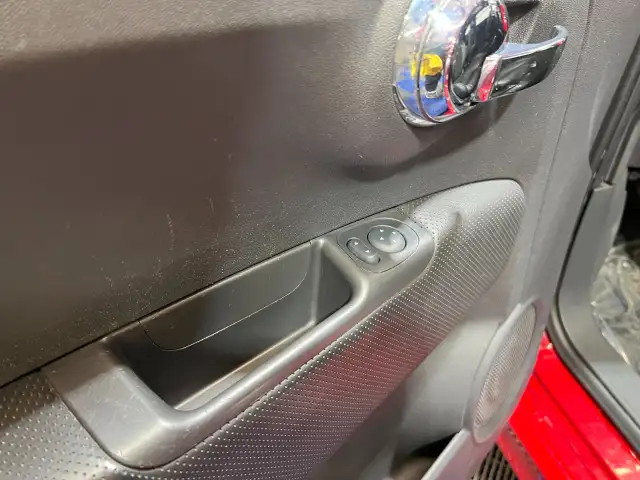 2014 FIAT 500 - Photo 10