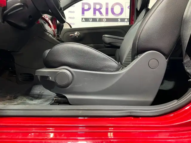 2014 FIAT 500 - Photo 14