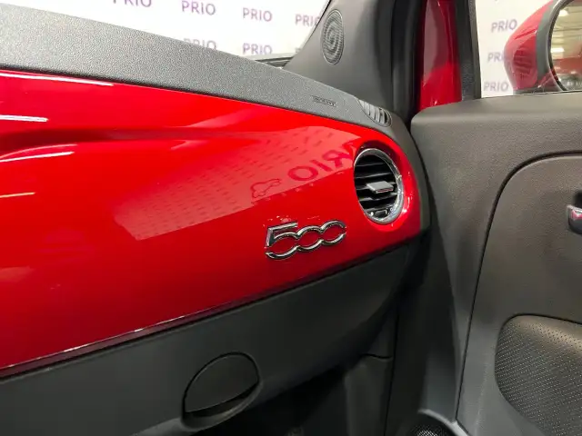 2014 FIAT 500 - Photo 28