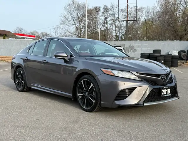 2018 Toyota Camry XSE V6 Auto |ACCIDENT FREE|1-OWNER|RED INTRIOR - Photo 3