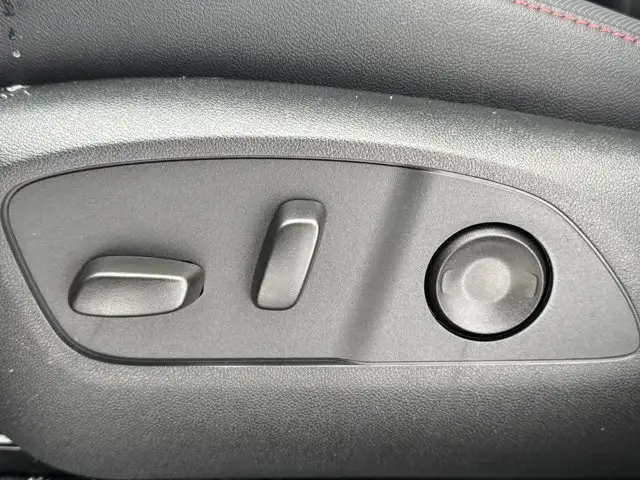 2026 Chevrolet Traverse Z71- Trailering Pkg - Convenience Pkg - Photo 18