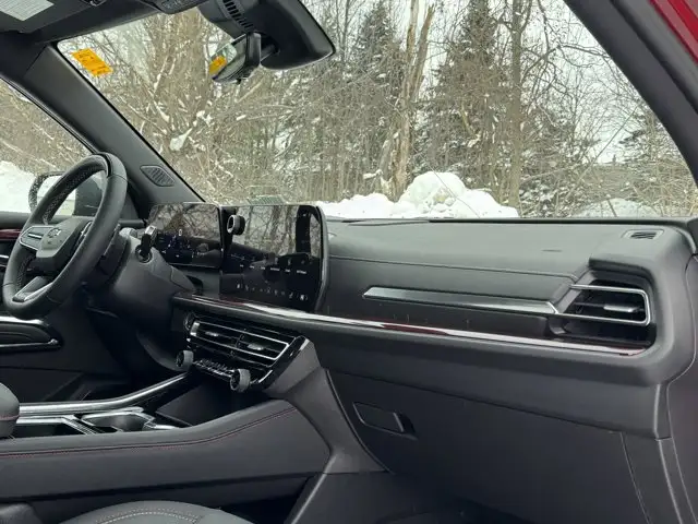 2026 Chevrolet Traverse Z71- Trailering Pkg - Convenience Pkg - Photo 23