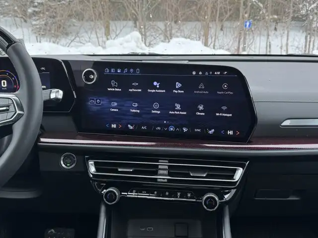 2026 Chevrolet Traverse Z71- Trailering Pkg - Convenience Pkg - Photo 31