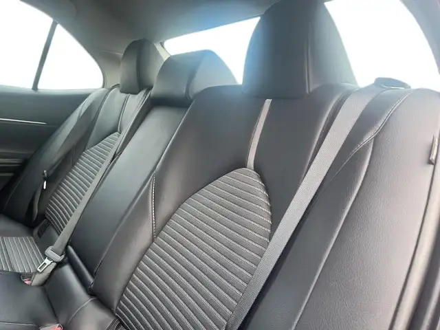 2020 Toyota Camry Hybrid SE SE | Hybrid | Sunroof | Leather - Photo 10