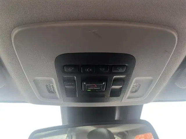 2020 Toyota Camry Hybrid SE SE | Hybrid | Sunroof | Leather - Photo 18