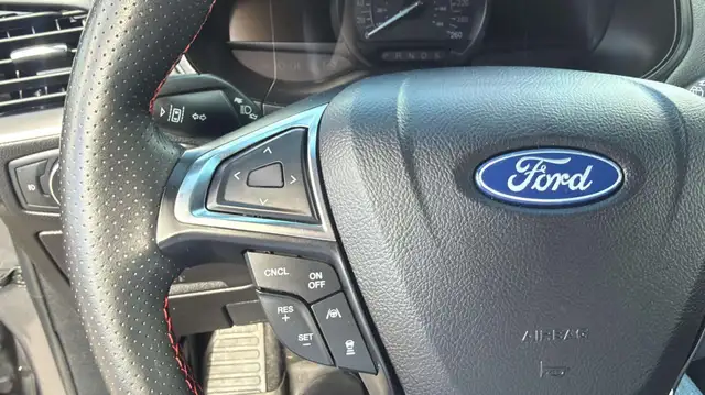 2022 Ford Edge ST-LINE AWD 2.0L TURBO B.S.A/NAV/CAM/CAR-PLAY/LOW - Photo 22