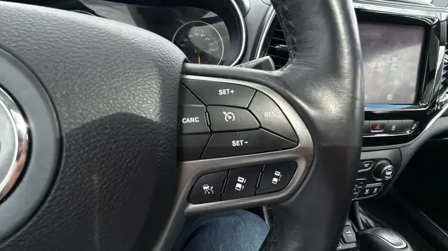 2019 Jeep Cherokee OVERLAND 4x4 2.0T B.S.A/NAV/CAM/PANOROOF/LOAD - Photo 23