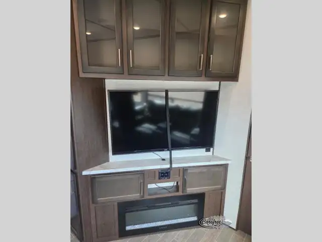 2021 Dutchmen RV Atlas 3602LFKB - Photo 12