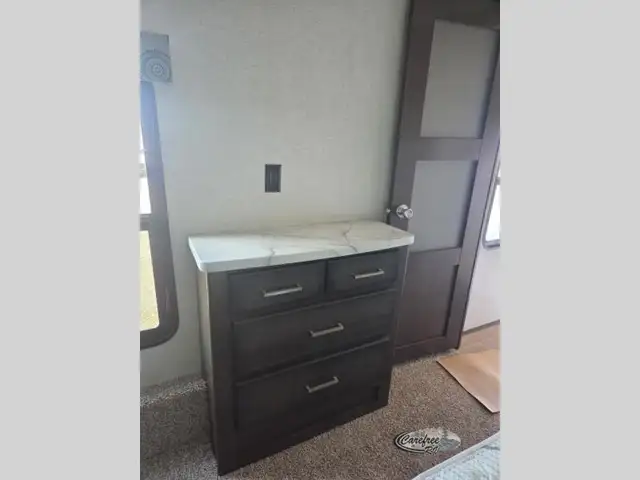 2021 Dutchmen RV Atlas 3602LFKB - Photo 19