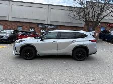 2023 Toyota Highlander XSE CVT, LEATHER, NAV, SUNROOF - Photo 3