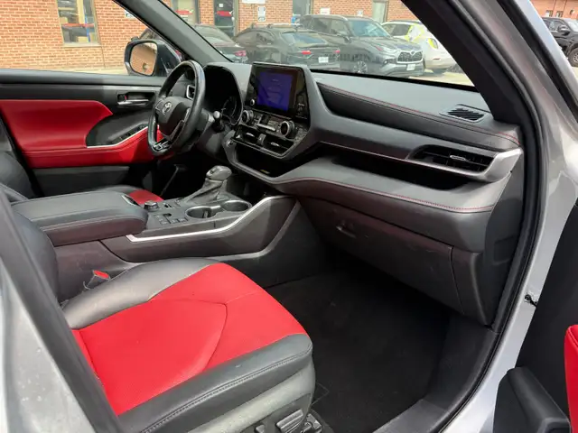 2023 Toyota Highlander XSE CVT, LEATHER, NAV, SUNROOF - Photo 8